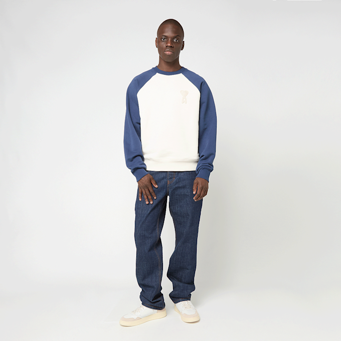 AMI PARIS Boxy Fit Crewneck ADC Knitted Patch beige 95941 2