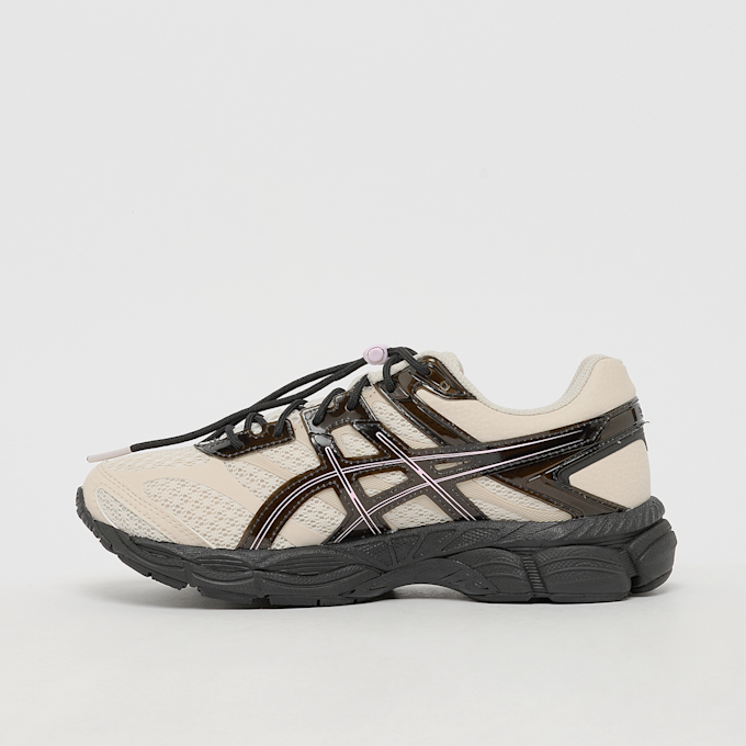ASICS SportStyle x Finesse Gel-Cumulus 16 beige 96066 3