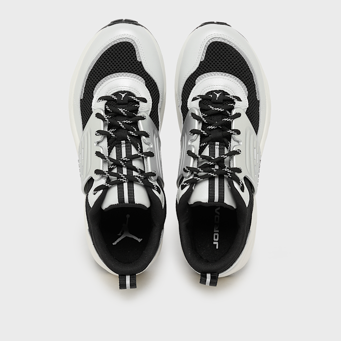 Jordan Trunner silver 98038 4