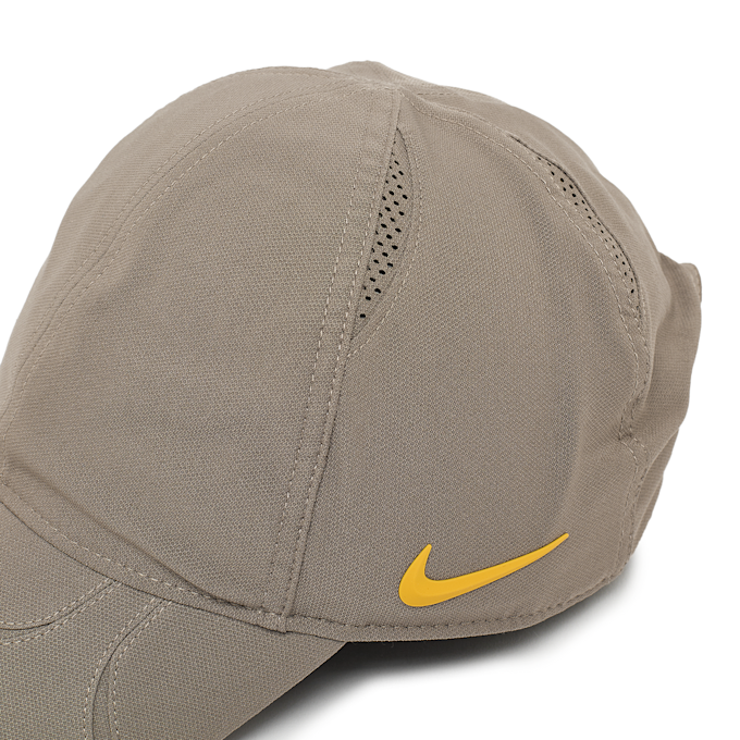 Nike x Nocta NRG Club Cap beige 98559 4