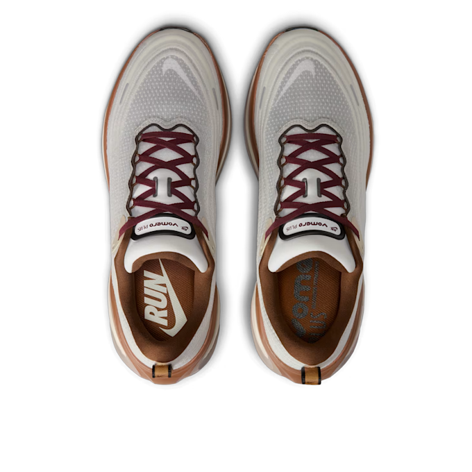 Nike Vomero Plus QS beige 98577 4