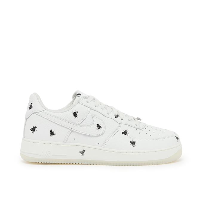 Nike Wmns Air Force 1 Retro Low "Houseflies" weiß 98599 2