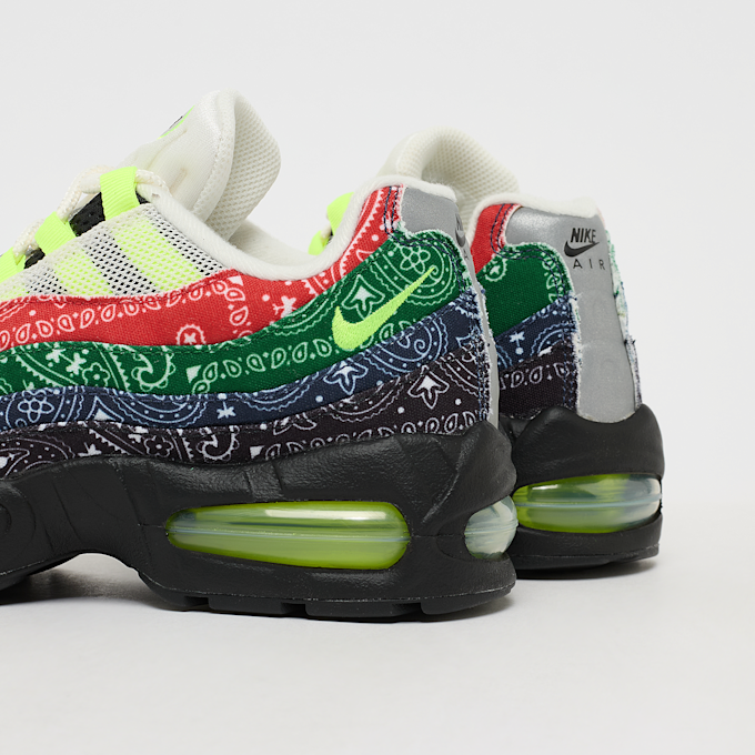 Nike   Air Max 95 Big Bubble "Paisley Bandana" multi-colour 101915 5