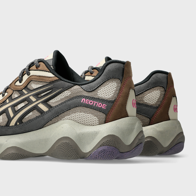 ASICS SportStyle NEOTIDE "Brown Storm" bruin 103024 7