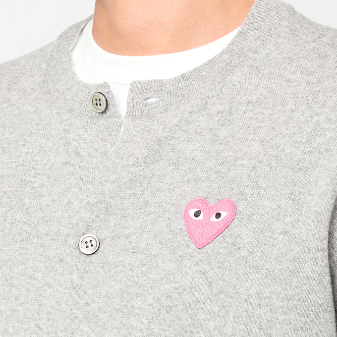 Comme des Garcons Play Round Neck Cardigan Pink Emblem grey 104460 3