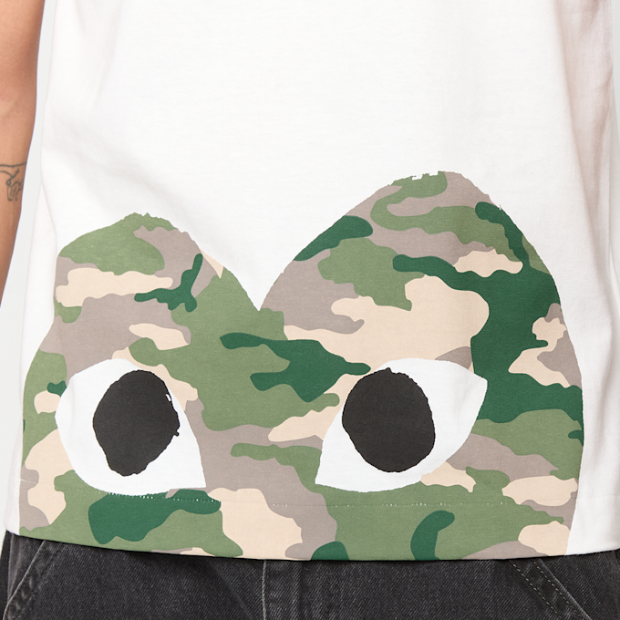 Comme des Garcons Play T-Shirt Red Emblem white 104462 4