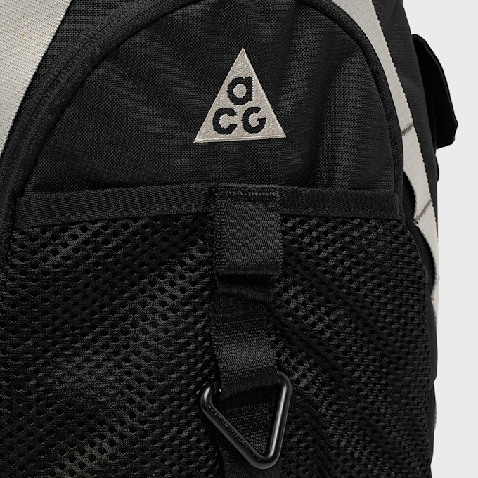 Nike ACG "Daymax" Backpack (25L) black 105629 4
