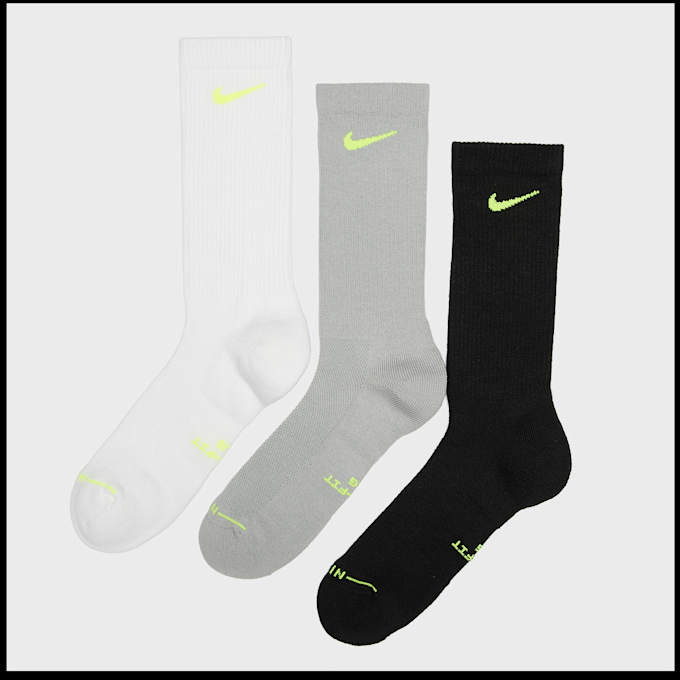 Nike Everyday Elevated Crew Socks 3 Pack Schwarz 105653 1