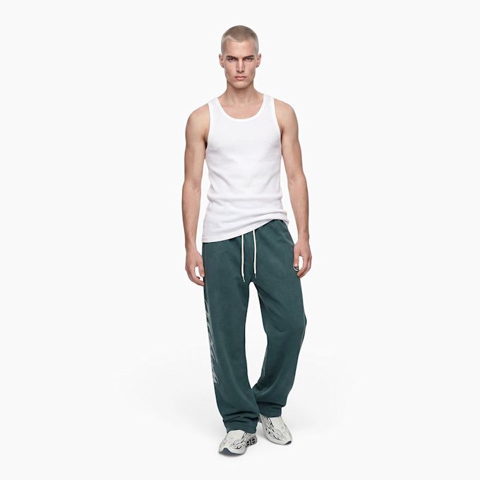 HELLSTAR Hstar Tattoo Sweatpants green 106150 2