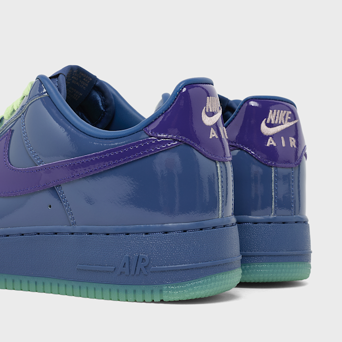 Nike Wmns Air Force 1 Low Patent Leather "Mystic Navy" blue 106169 5