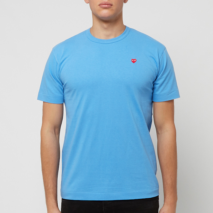 Comme des Garcons Play Blue Red Heart T-Shirt blau 77075 2