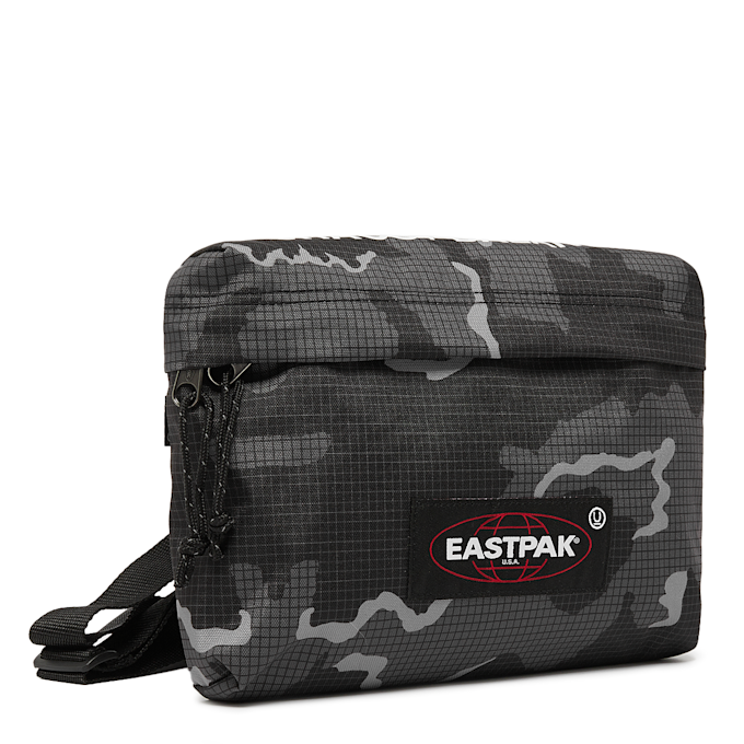 UNDERCOVER x Eastpak Accessory Bag schwarz 79046 2