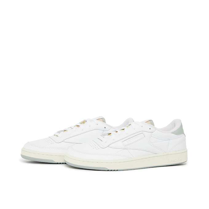 Reebok x solebox Wmns Club C 85 Vintage weiß 80129 1