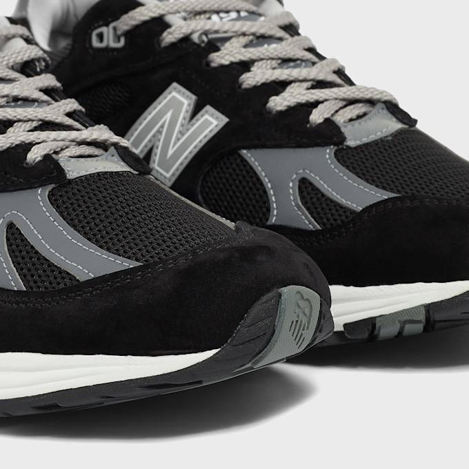 New Balance 991v2 (U991BK2) schwarz 84207 5