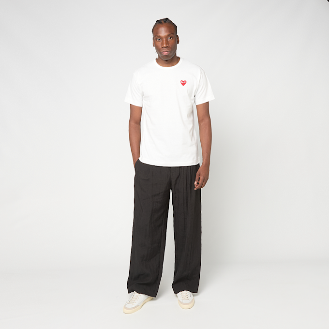 Comme des Garcons Play Small Red Heart T-Shirt white 88646 2