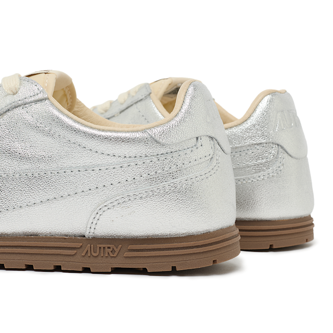 Autry Wmns Windspin Low silver 88513 5