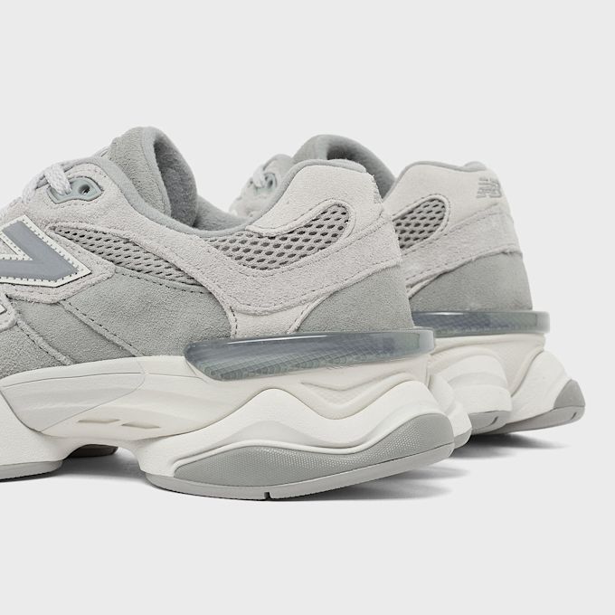 New Balance Wmns 9060 (U9060ERD) grey 85782 5