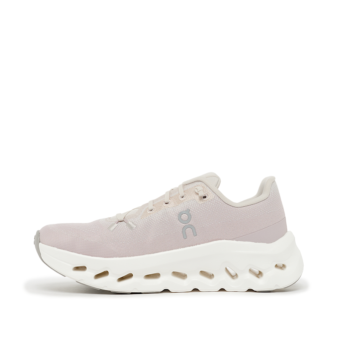 On Wmns Cloudtilt Pink 85799 3