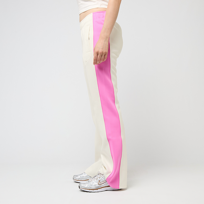 Nike   Sportswear Windrunner Mid-Rise Knit Pants beige 86362 3
