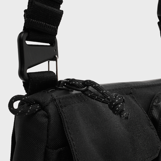 Nike   ACG Daymax Crossbody Bag schwarz 85837 5