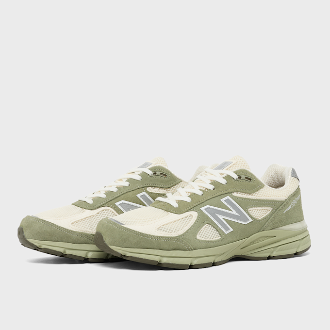 New Balance 990v4 (U9901MX) green 91598 1