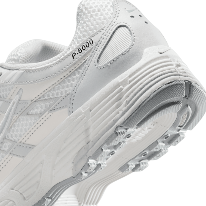 Nike   Wmns P-6000 SE white 91918 7