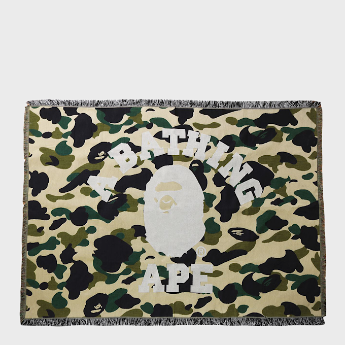 A Bathing Ape 1st Camo Jacquard Blanket M geel 92465 1