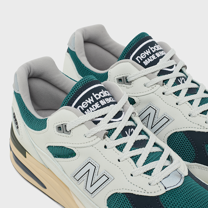 New Balance 991v2 (U991TO2) turquoise 92634 6