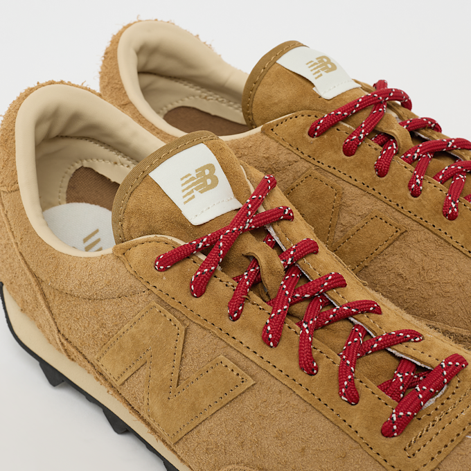 New Balance Gator Run "Timberwolf" (UGTR7Q8) braun 93827 5