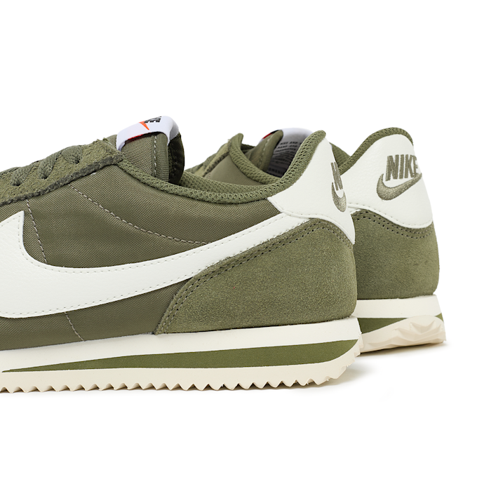 Nike Wmns Cortez grün 94469 5