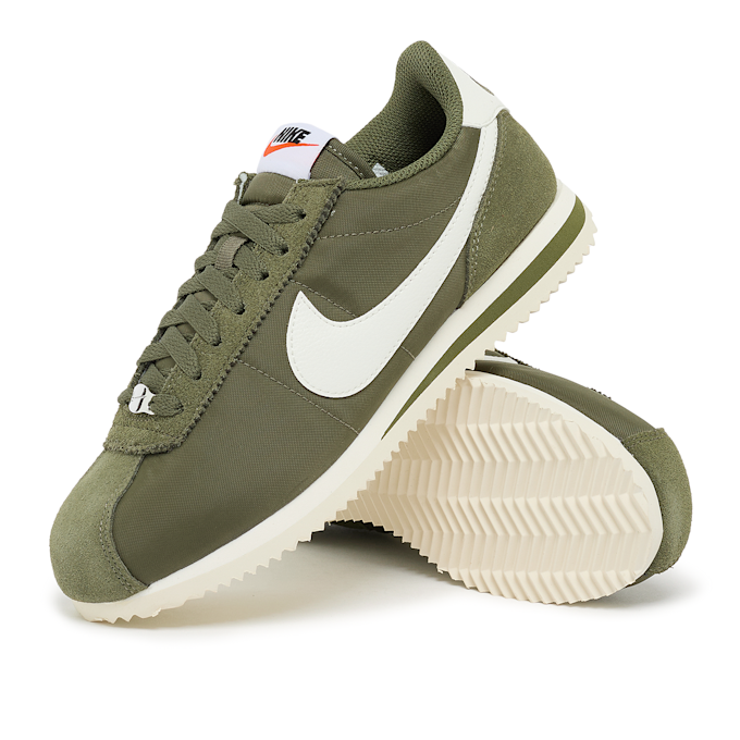 Nike   Wmns Cortez grün 94469 7