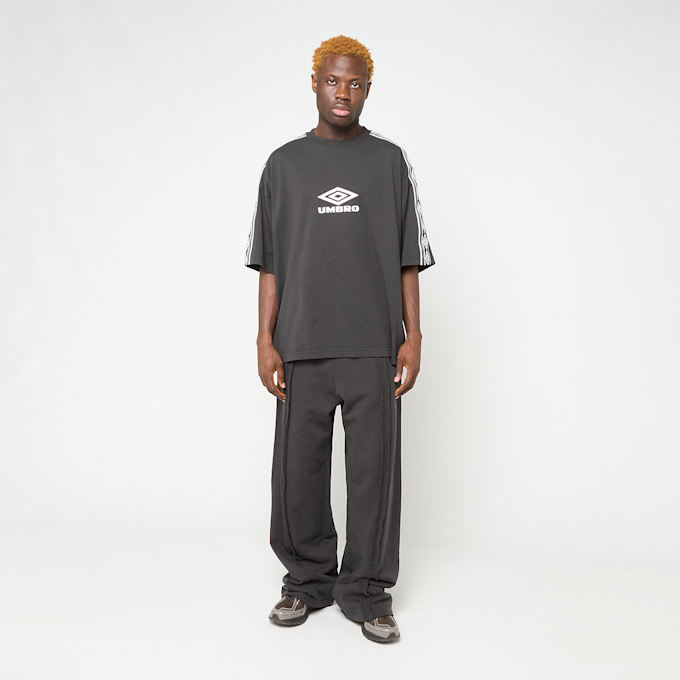 Umbro by Slam Jam Offence Defence Tape Tee black 95884 2