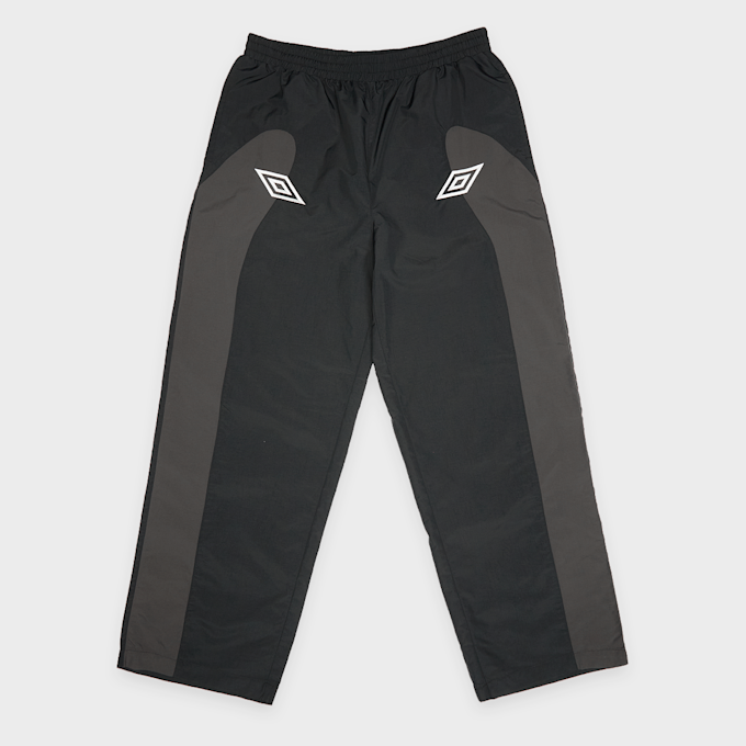 Umbro by Slam Jam Guarding Tracksuit Pants black 95891 1