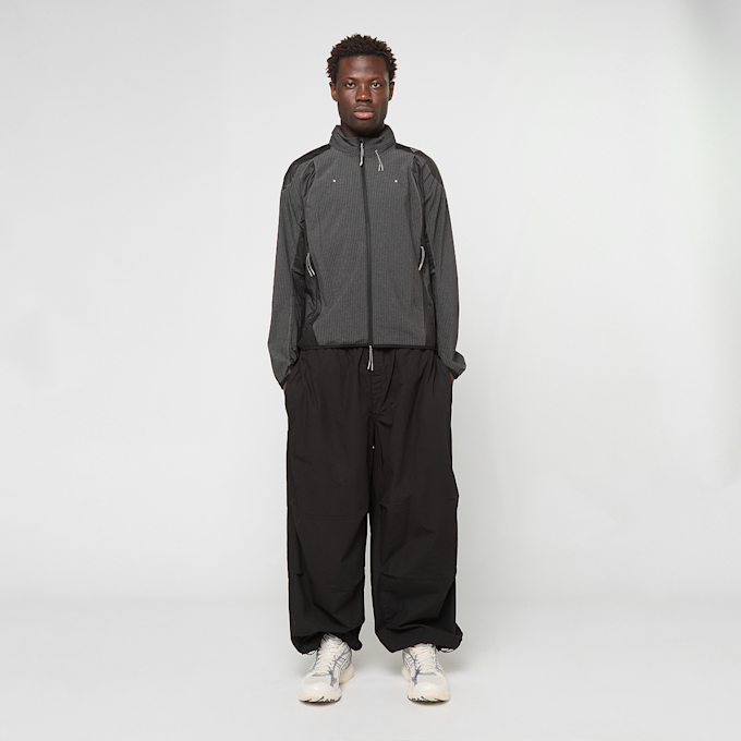 ROA Numb Pinstriped Hooded Wind Jacket zwart 95909 2