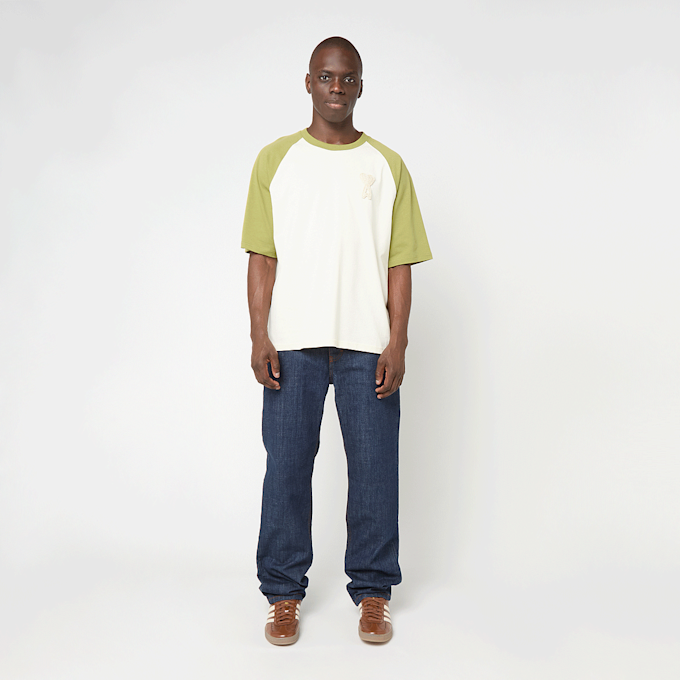 AMI PARIS SS Boxy Fit T-Shirt Ami De Coeur Knitted Patch beige 95938 2