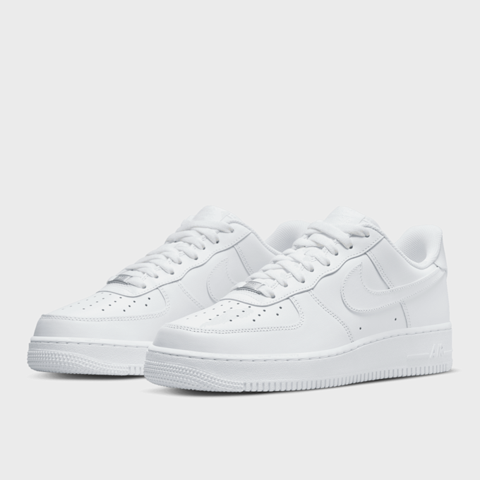 Nike Air Force 1 '07 weiß 98028 1