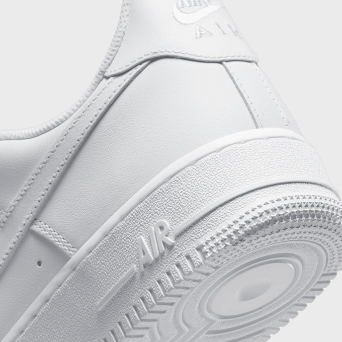Nike   Air Force 1 '07 weiß 98028 8