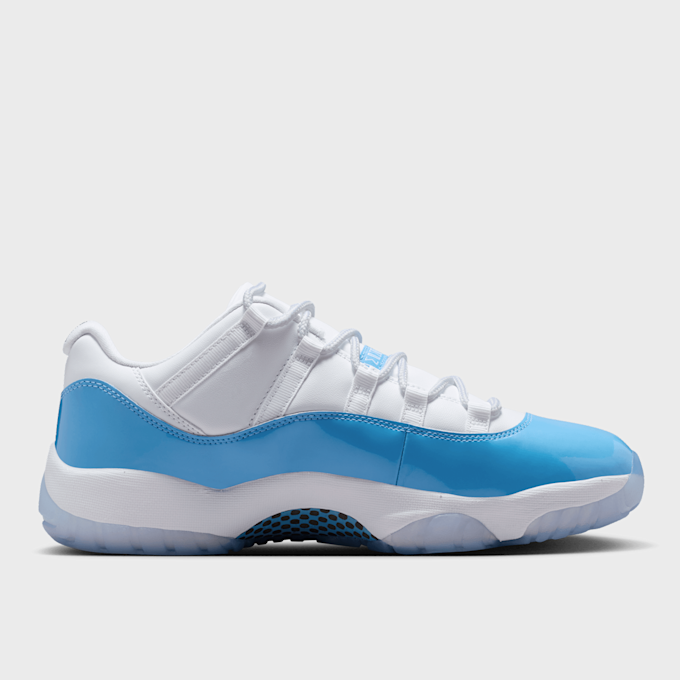 Jordan Air Jordan 11 Retro Low "University Blue" white 98029 2