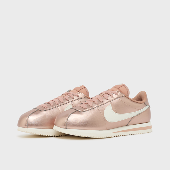 Nike   Wmns Cortez "Metallic Red Bronze" lichtroze 98090 1