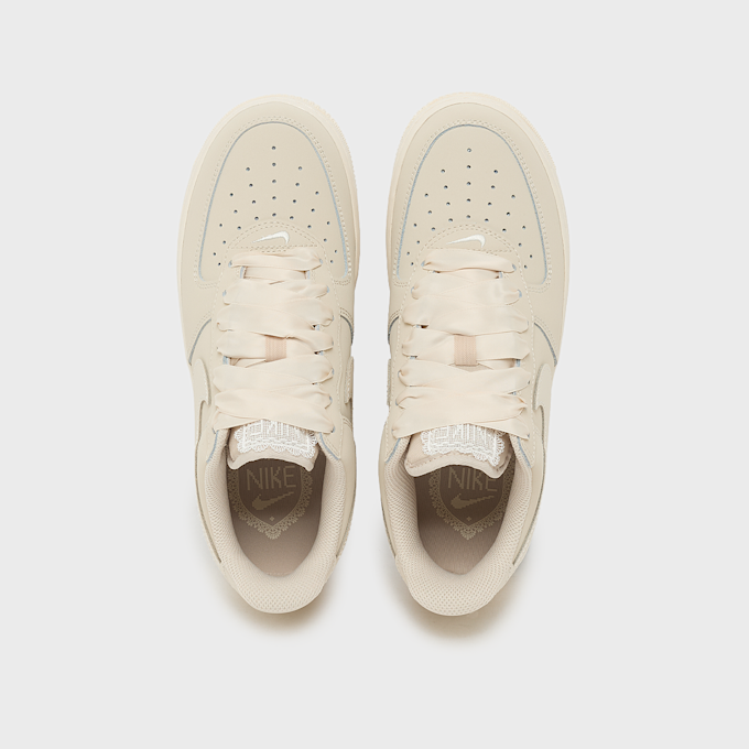 Nike   Wmns Air Force 1 Low Premium "Ribbon Lace" beige 98097 4