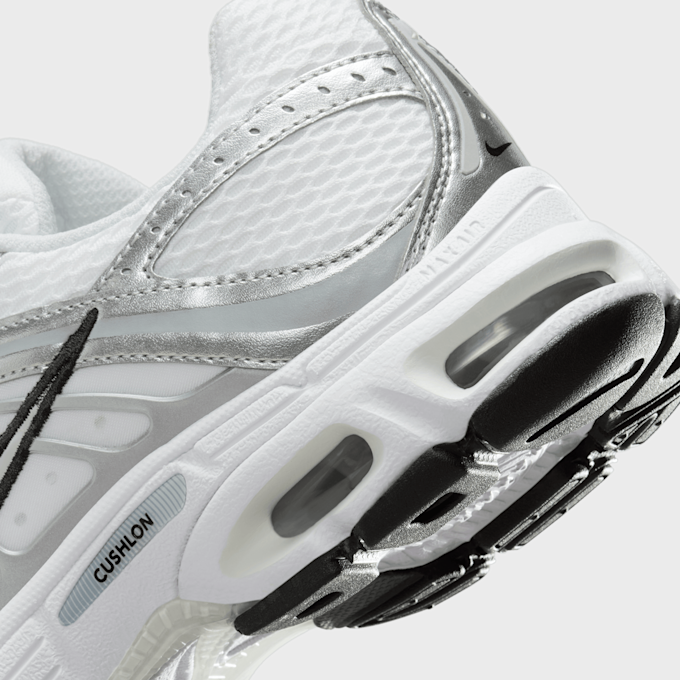 Nike   Air Max Moto 2K silver 98267 8