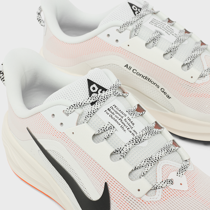 Nike ACG Pegasus Trail weiß 98271 6