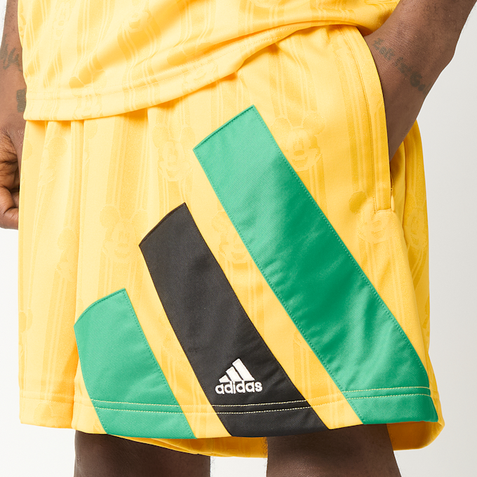 adidas Originals x Braindead x Disney Football Short yellow 98673 4