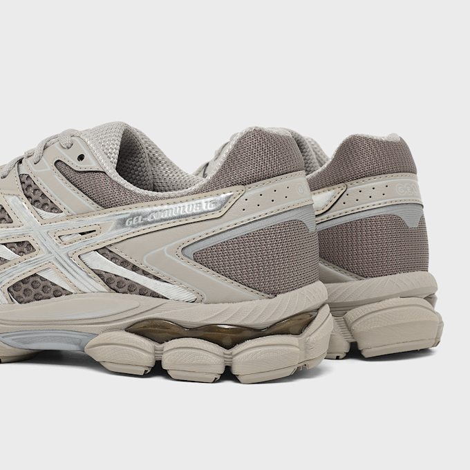 ASICS SportStyle Gel-Cumulus 16 braun 100046 5