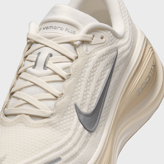 Nike   Vomero Plus beige 101304 7