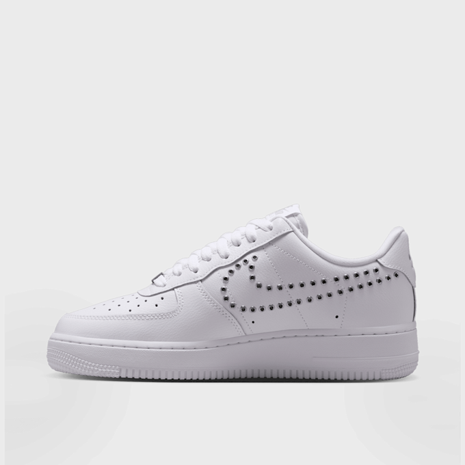Nike Wmns Air Force 1 '07 Lv8 "Rivet Swoosh" weiß 102001 3