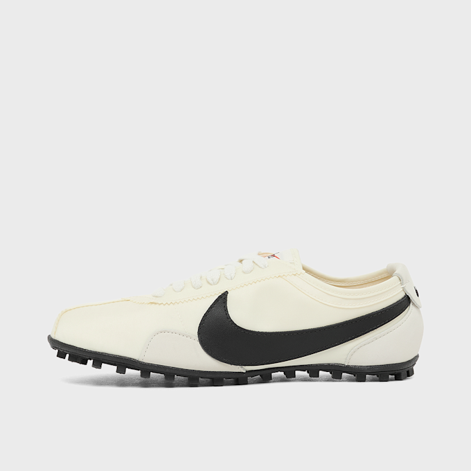 Nike Wmns Moon Racer "Soft Pearl and Black" gelb 103327 3