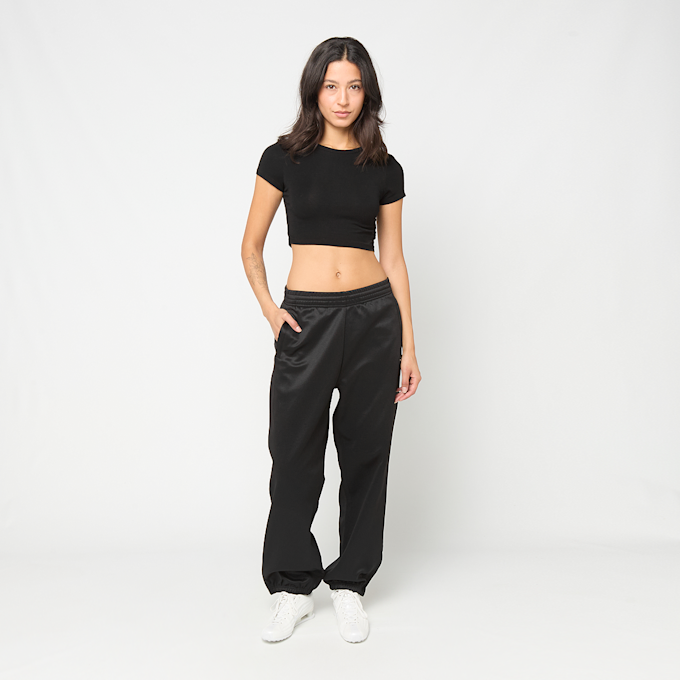 Carhartt WIP Wmns Conny Sweat Pant zwart 104032 2