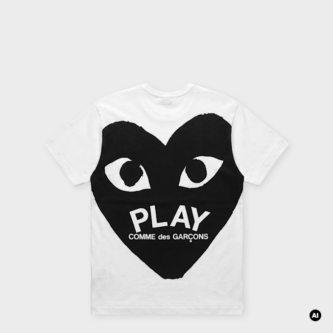 Comme des Garcons Play T-Shirt Black Emblem white 104470 1