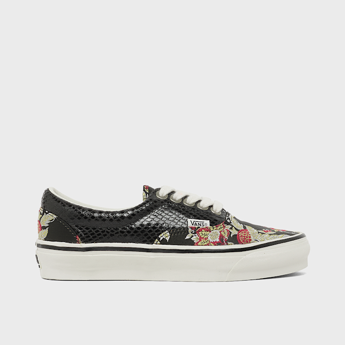Vans Wmns OTW&nbsp;Era 95 Vibram Schwarz 104616 2
